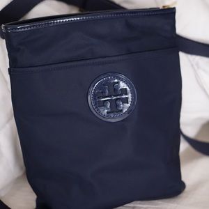Tory Burch, nylon navy bag! Good condition!!